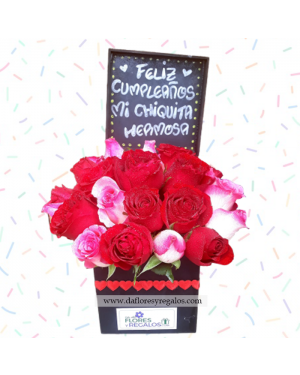 Caja de 24 rosas Feliz Cumple